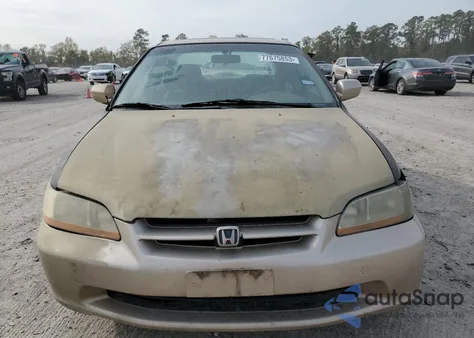 2000 Honda Accord Ex from USA, damaged, VIN 1HGCG1658YA022384
